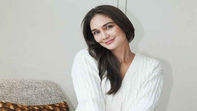 Luna Maya: Perjalanan Hidup, Cinta, dan Karier Sang Artis